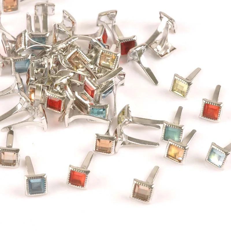 50Pcs Mixed Square Rhinestone Brads Garment Rivets Fastener Studs DIY Scrapbook Metal Crafts For Shoes Decoration 7x7x15mm c2199 Qme