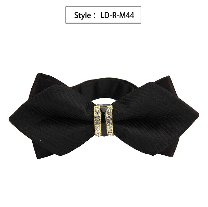 New Bowtie Groom Mens Colourful Plaid Cravat Gravata Fashion Male Butterfly Wedding Luxurious Bow Ties for Men Gift Accessories Qme LD-R-M44