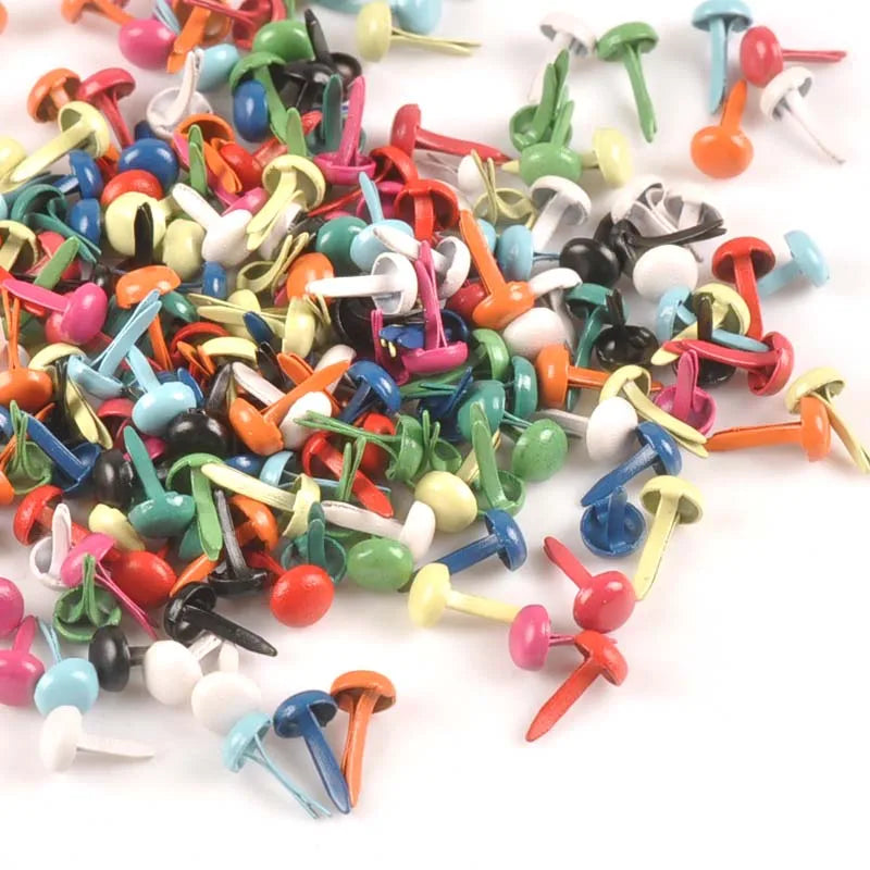 100Pcs 5X10mm Round Brads Metal Crafts Rivets Fastener DIY Scrapbooking Mixed Pastel Brad For Shoes Decor Embellishments c1114 Qme
