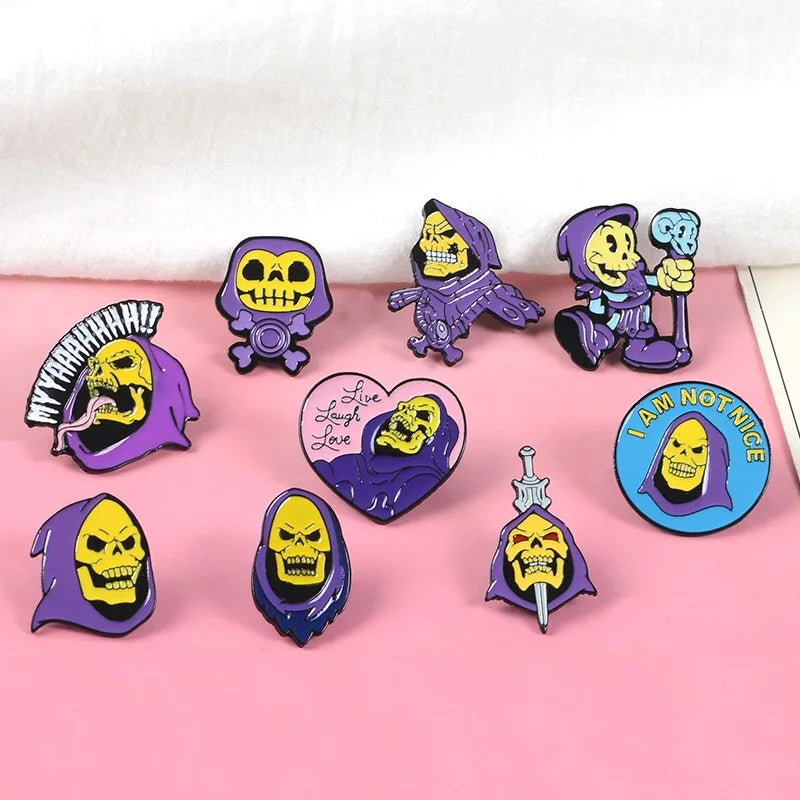 Skeletor Purple Hood Enamel Pins Master Universe Badge Brooch Bag Clothes Lapel Classic Cartoon Jewelry Halloween Gift Wholesale Qme