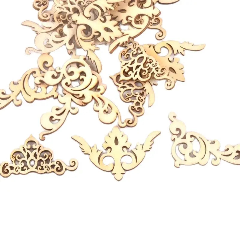 20Pcs 5cm Natural Wood Crafts Scrapbook DIY Book Corner Flower Lace Pattern Wooden Ornaments Handmade Album Corners m1835 Qme