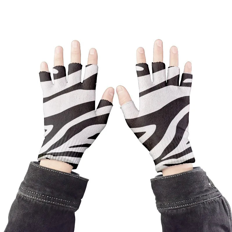 Women Winter Touch Screen Mittens Cute Black White Zebra Leopard Qme