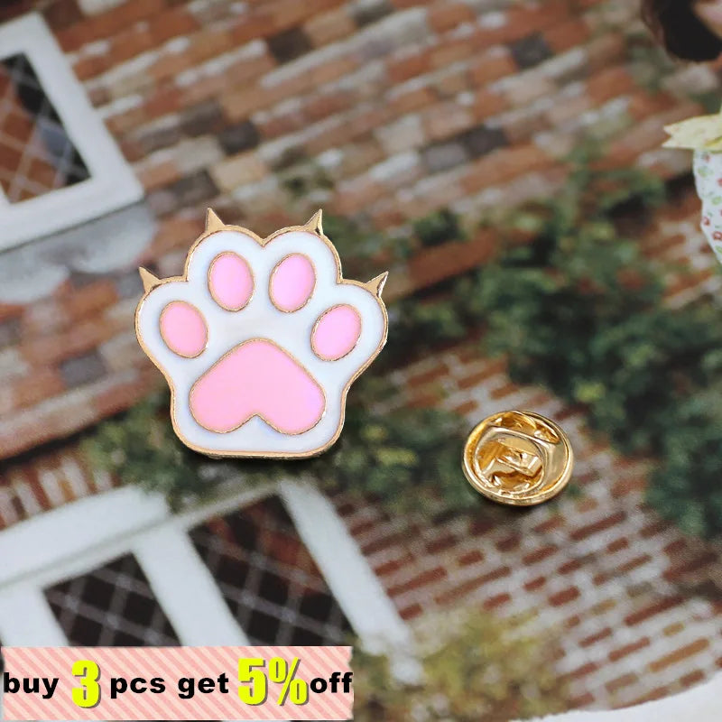 Cute Cat Paw Enamel Pins Pink Cat Foot Pin Backpack Hat Lapel Pin Badge Fashion Cartoon Jewelry Pins Gift To A Friends Wholesale Qme