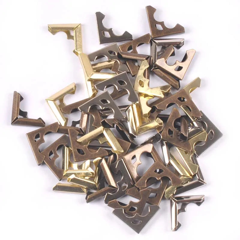50pcs Bronze/Silver/Bronze Metal Book Corners Protectors For Scrapbooking Accessories Albums Menus Folders Box DIY Decor 16x16mm Qme