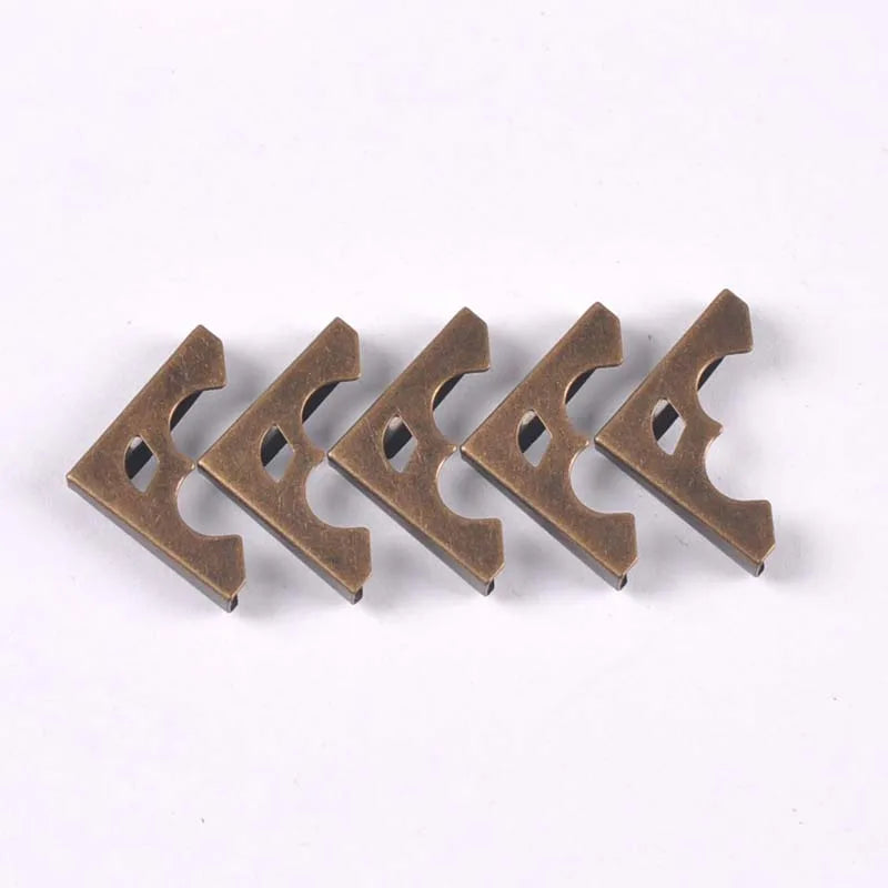 50pcs Bronze/Silver/Bronze Metal Book Corners Protectors For Scrapbooking Accessories Albums Menus Folders Box DIY Decor 16x16mm Qme