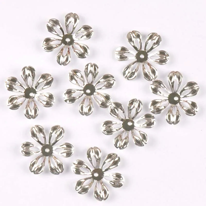 24mm Vintage Flowers Connectors Wraps Filigree Metal Crafts For Jewelry Making Pendants DIY Scrapbooking Decoration Yk0762-6 Qme