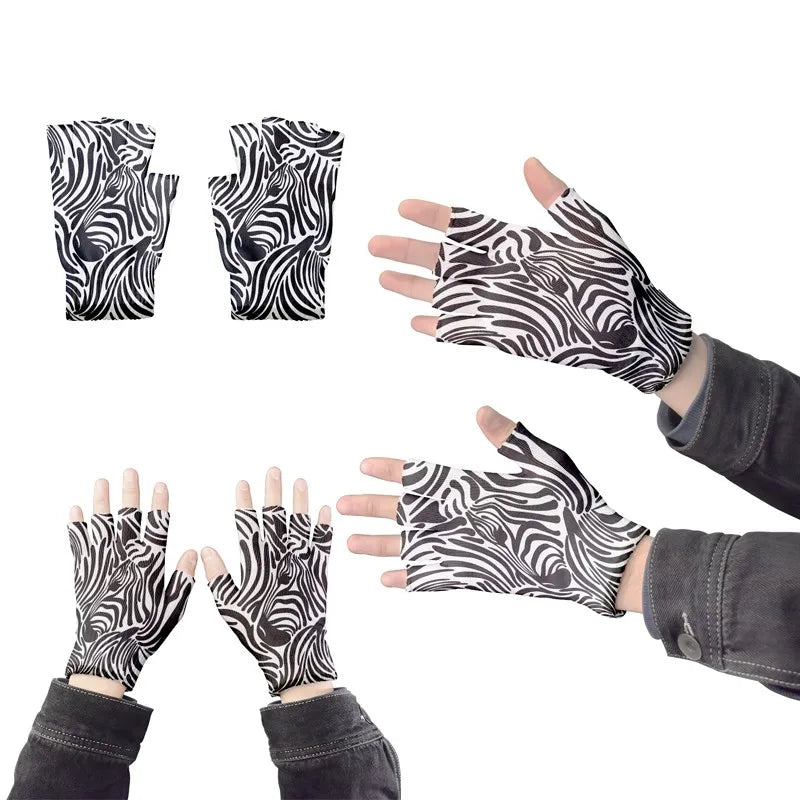 Women Winter Touch Screen Mittens Cute Black White Zebra Leopard Qme