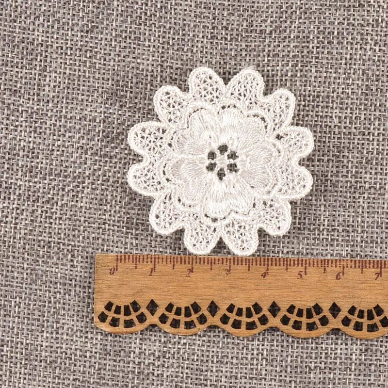 10-50pcs Random Mixed Flower Pattern Embroidered Lace Applique Mesh Trim For Garment Accessories Decoration Sew DIY Fabric C1501 Qme 10pcs 52mm