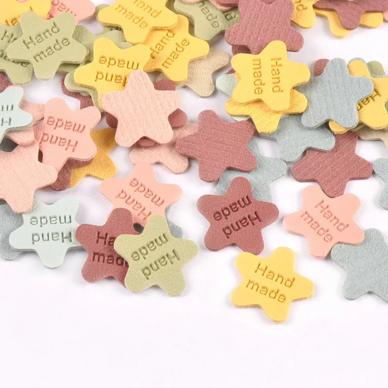 20Pcs/Lot Mixed Color Star Embossed leather Labels DIY Handmade Sewing Accessories For Kids Garment Bags Crafts Tags c3213 Qme