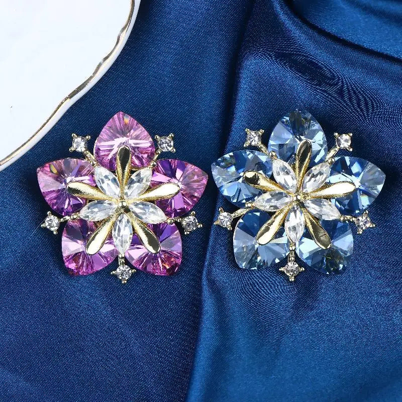 Crystal Peach Blossom Brooches For Women Men Charming Shining Flowers Party Office Brooch Pins Jewelry Gifts Qme
