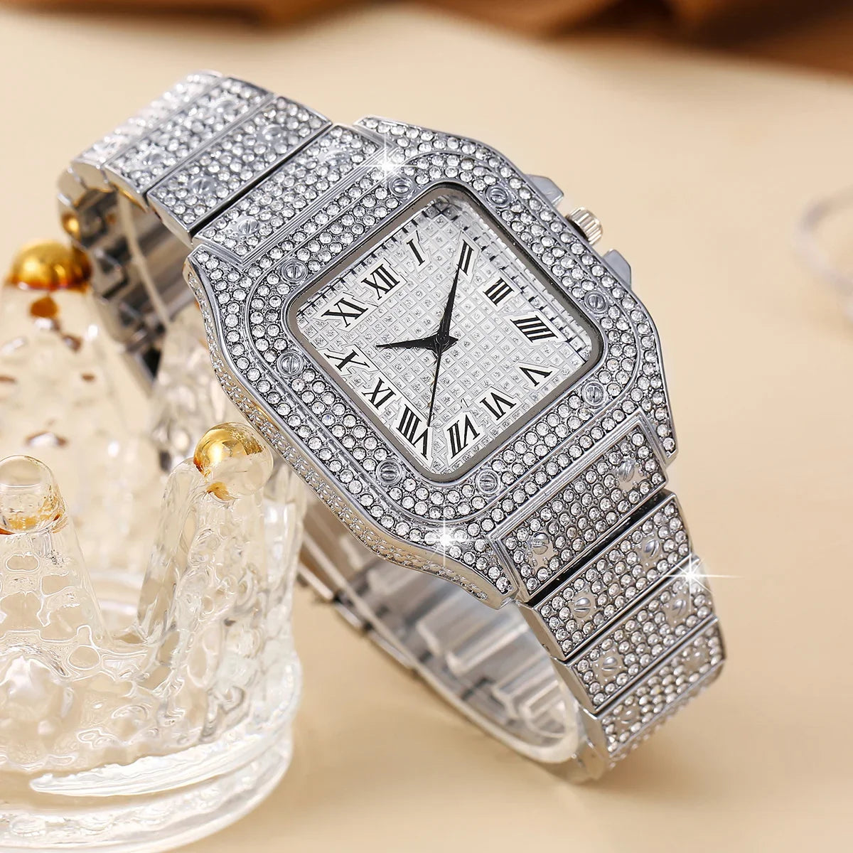 Oversize Square Dial Rhinestone Alloy Watch Fancy Women Watches Jewelry Sophisticated And Stylish Women Watch Qme Silvery