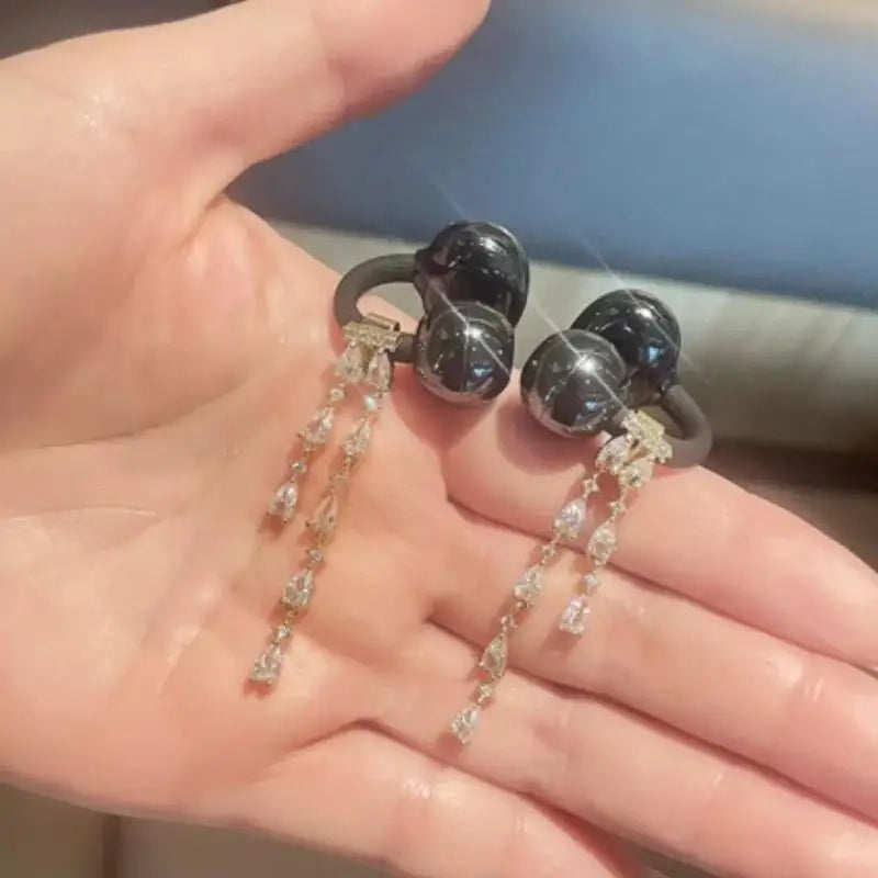 Elegant Waterdrop Ear Clips Non-slip DIY Decor Accessories Earphone Qme