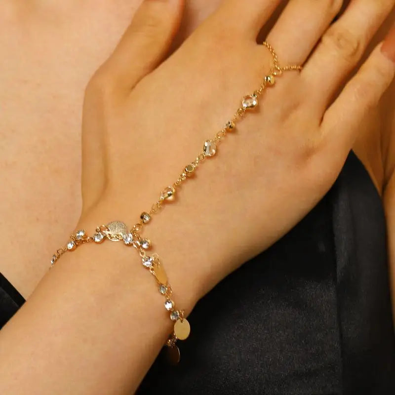 Women Gold Big Crystal Ring Bracelet Elegant Hand Chain Jewelry Adjustable Wrist Cuff for Special Occasions Qme A10