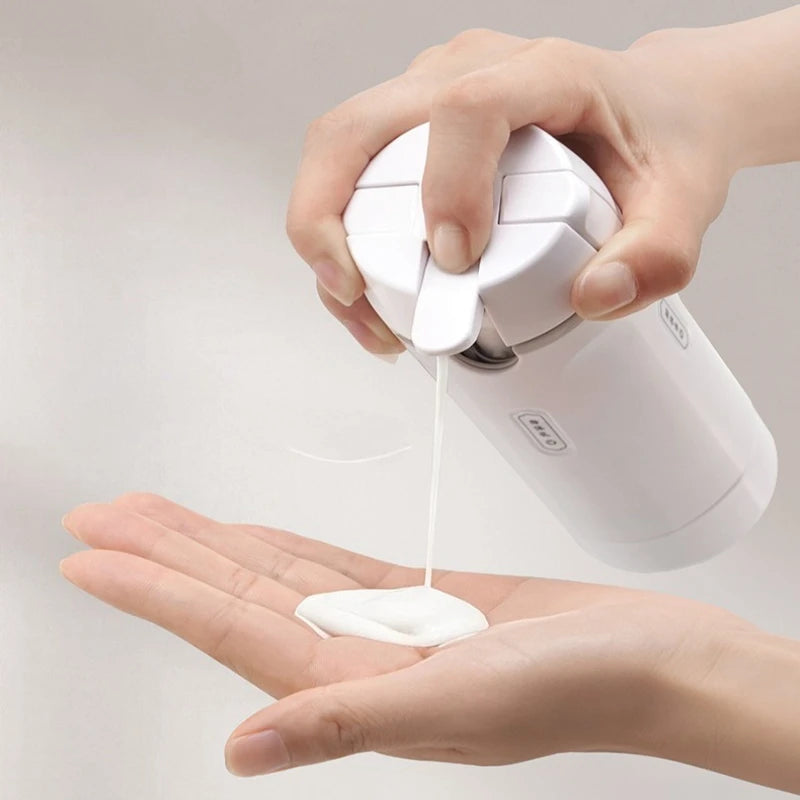4-in-1 Shampoo Bottle Portable Cosmetics Lotion Bottle Storage Bottle Travel Separate Bottle Shampoo Bath Gel Separate Bottle Qme