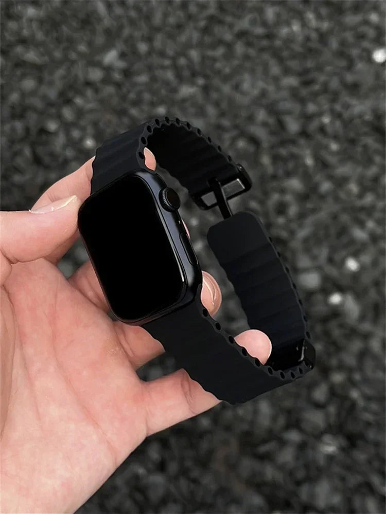Silicone Strap For Apple watch band 49mm 46 45 44 40 41 38mm magnetic buckle bracelet iWatch series 3 4 5 6 se 7 8 9 10 Ultra 2 Qme black 42-44-45-49mm
