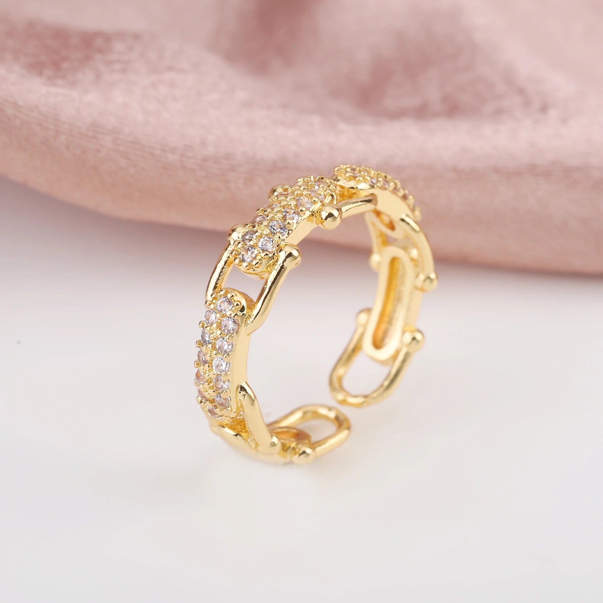 Fashion Geometric Shiny Cubic Zirconia Glamour Woman Adjustable Ring Personalized for Party Daily Wear Jewelry Gift Accessory Qme 2 resizable