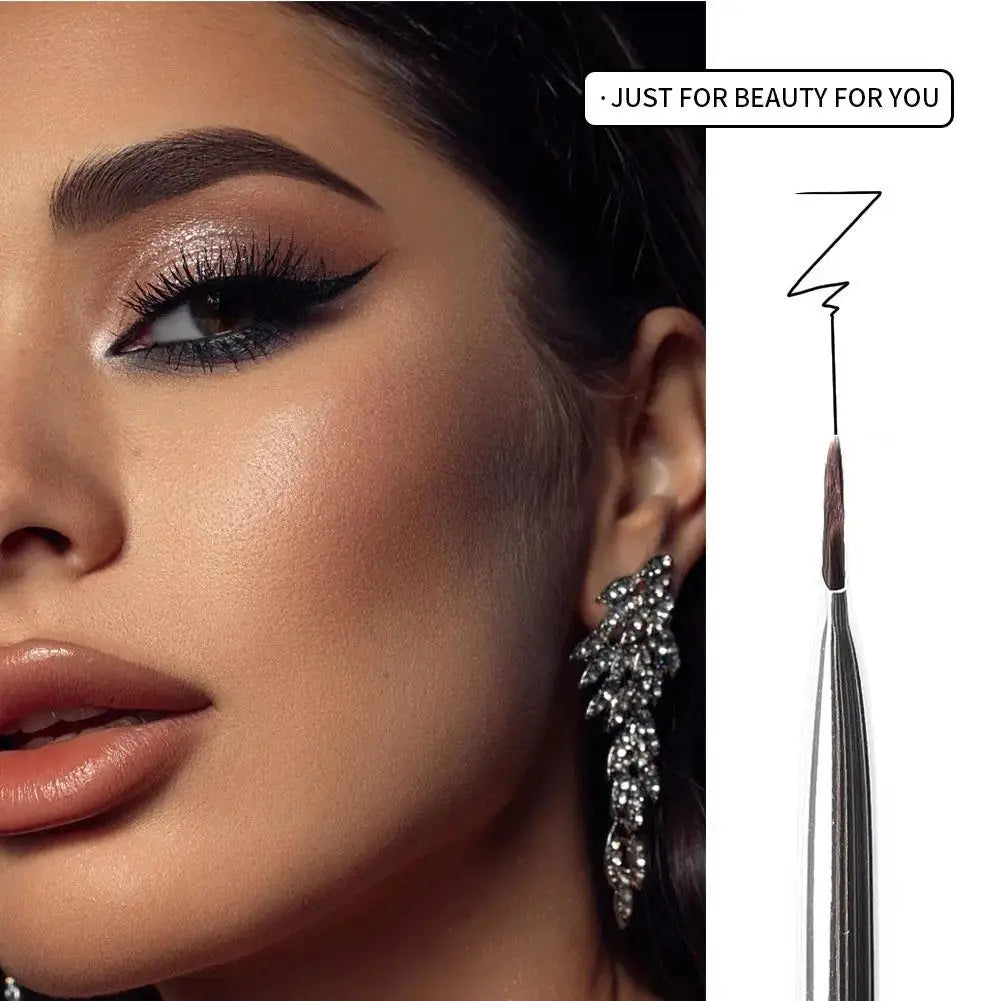 1PCS Upgrade Blade Eyeliner Brush Ultra Thin Fine Angle Flat Eyebrow Brush Liner Brow Place Makeup Brush Precise Detail Brush Qme