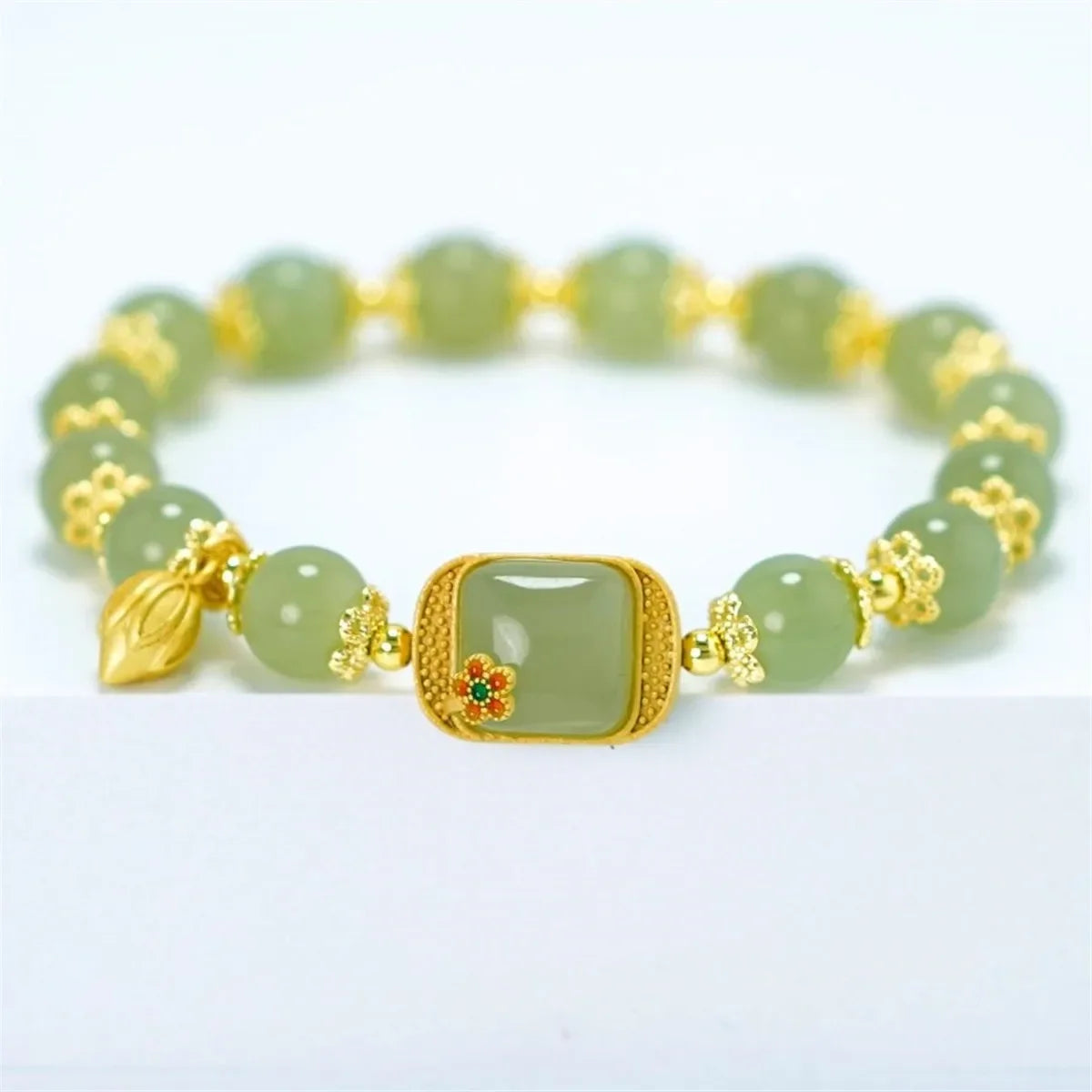 b05 Fashion Creative Lucky Imitation Hotan Jade Bracelet Vintage Light Handmade Jewelry Bracelet Women's Girls Jewelry Gift Qme Four leaves