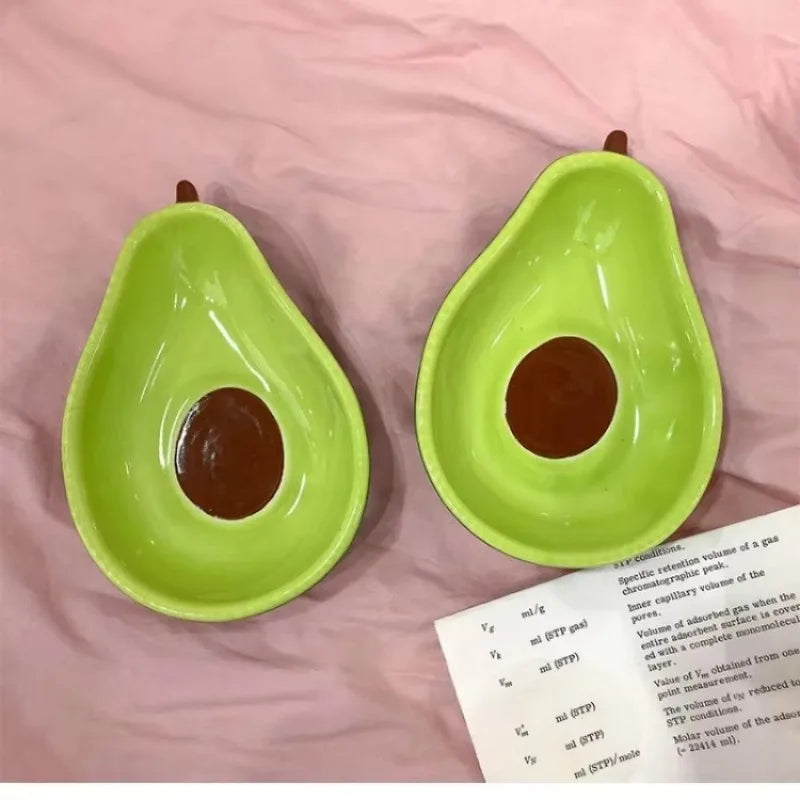 Creative Avocado Shaped Ceramic Dish Home Fruit Salad Plate Dessert Bowl Cartoon Tableware Dumpling Dipping Sauce Seasoning Dish Qme