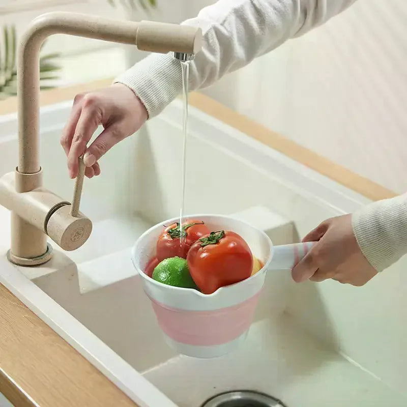 Water Scoop Collapsible Silicone Water Ladle With Antislip Handle Pour Spout For Kitchen Bathroom Camping Home Use Qme