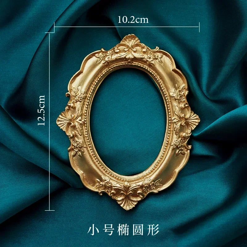 Golden Retro Photo Frame Nail Art Jewelry Decoration Home Decoration Photography Background Shooting Photo Props Qme