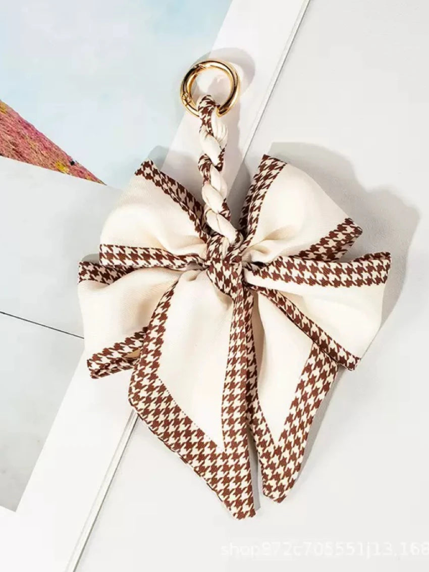 New Bag Straps, Pendants, Exquisite Bag Accessories, Bow Ties, Bag Chains, Bag Pendants, And Home Decorations Qme Brown