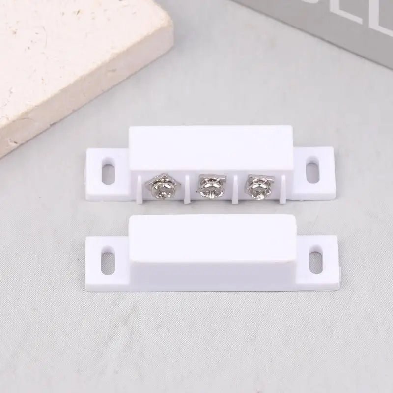 Smart Magnetic Door Window Contact Sensor NO NC Sensitivity Alarm Qme