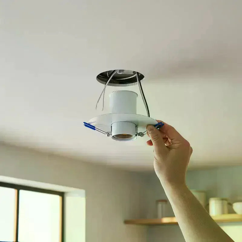 E27 Socket Ceramic Lamp Holder With Metal Cap Spring Bracket E27 Cassette Lamp Base Surface Mounted Embedded Spring Lamp Holder Qme