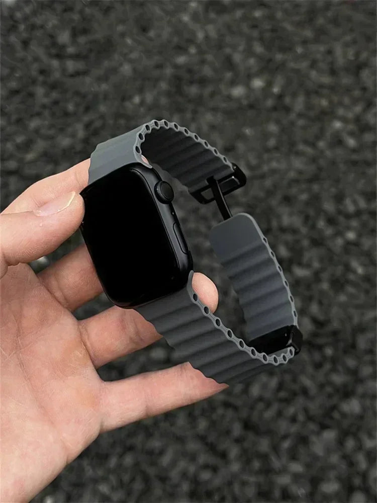 Silicone Strap For Apple watch band 49mm 46 45 44 40 41 38mm magnetic buckle bracelet iWatch series 3 4 5 6 se 7 8 9 10 Ultra 2 Qme
