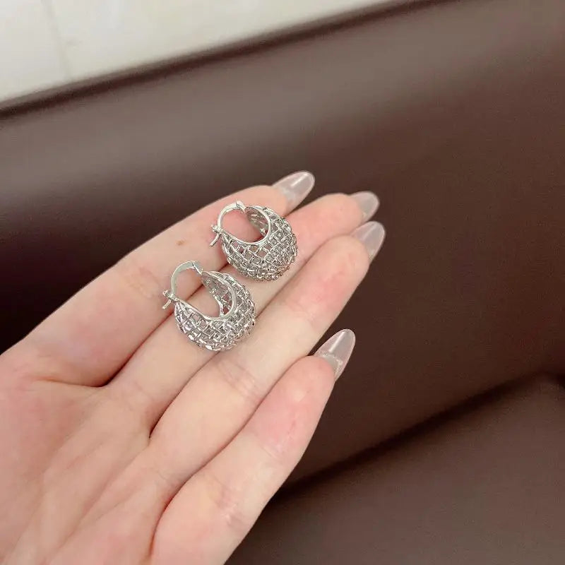 Trendy Simple Hollow Out Water Droplets Big Web Earring For Women Vintage Fashion Earrings Jewelry Party Accessories Gifts Qme A3