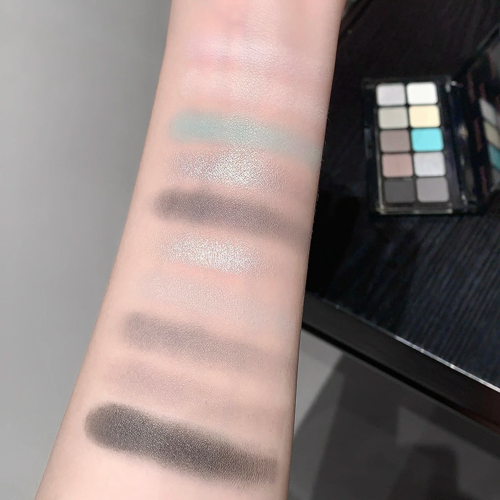 10-Color Eyeshadow Palette Colorful Matte Shimmer Pigment Smooth Qme