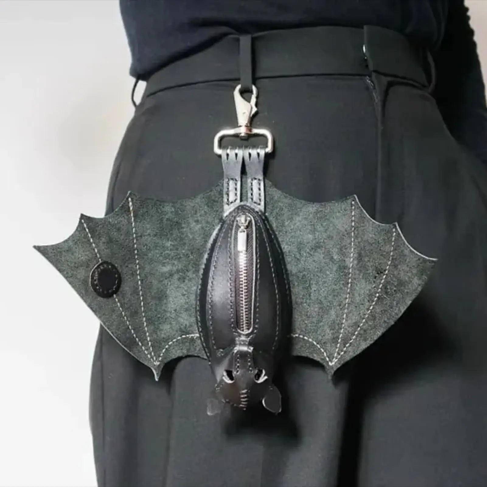 Coin Purse PU Leather Bat Gothic Bag Keychain Change Purse with Foldable Wings for Shopping Travel Work School Events Outdoor Qme