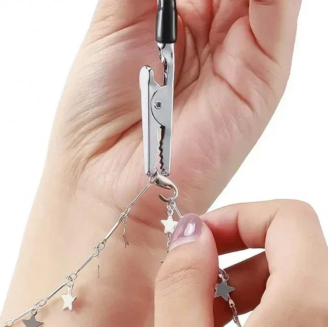Bracelet Helper Buddy Jewelry Helper Fastening Aid Quickly Unfasten Bracelets/Watches Gift Clasps Ties Zippers Crafts Adjustment Qme