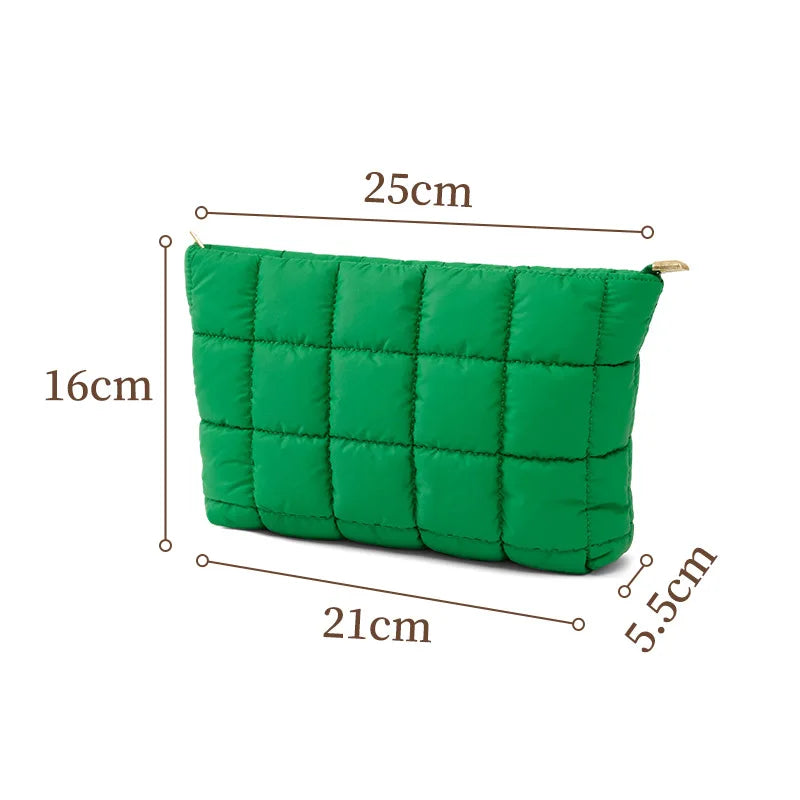 A New cute plush cosmetic bag, travel skin care product storage bag, high-looking female mobile phone large capacity storage bag Qme green