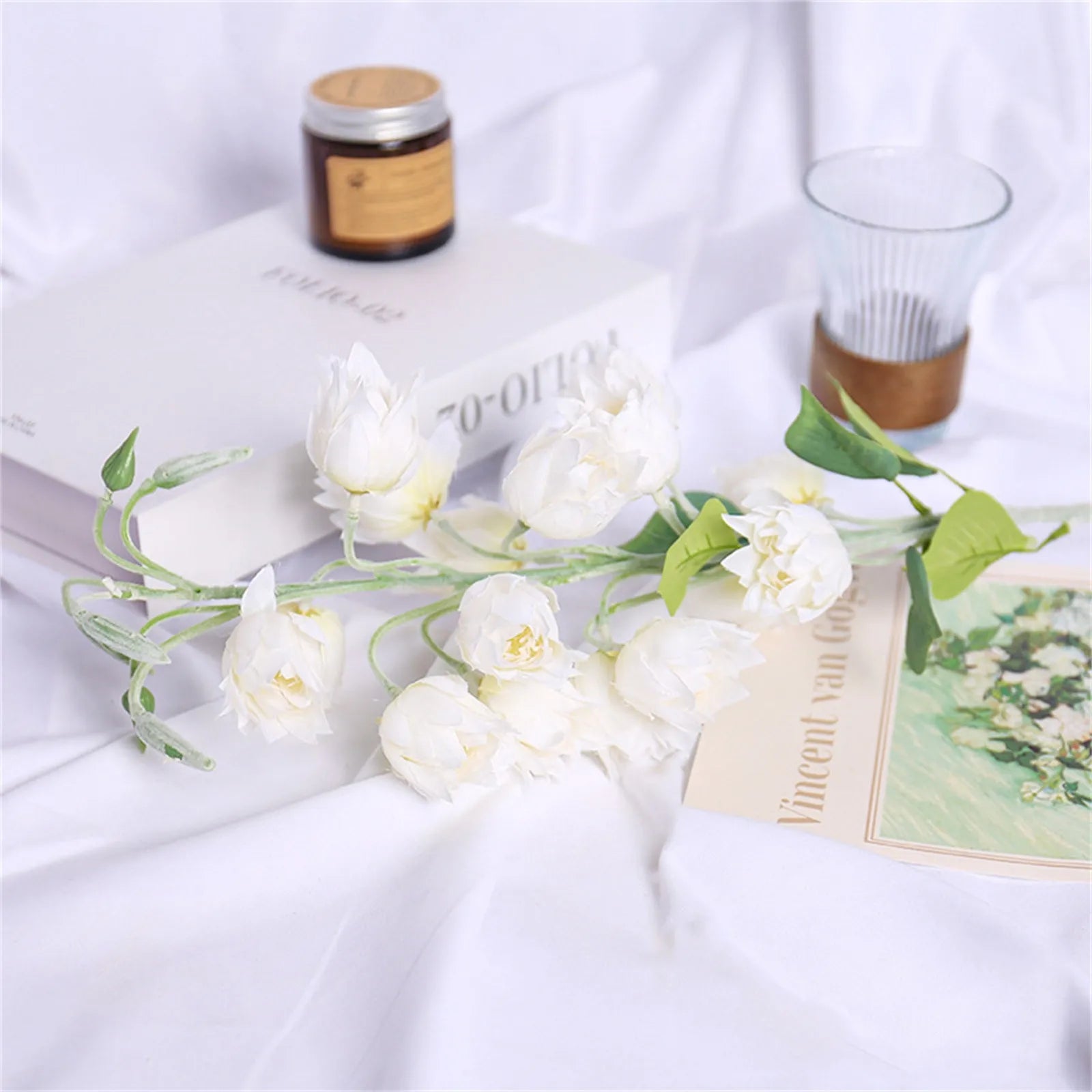 Artificial Flowers with Stem Holiday Party Wedding Decorative Fake Cake Flowers Bouquets Home Decor Mother's Day Festive Gift Qme White