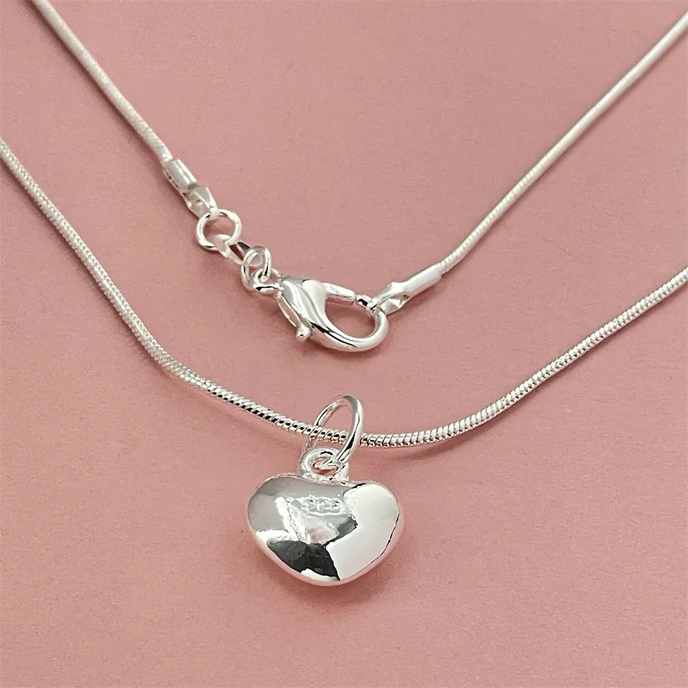 Cute 925 Sterling Silver Jewelry Classic Lovely Heart Pendant with Snake Bone Chain Necklace for Women Party Anniversary Gift Qme