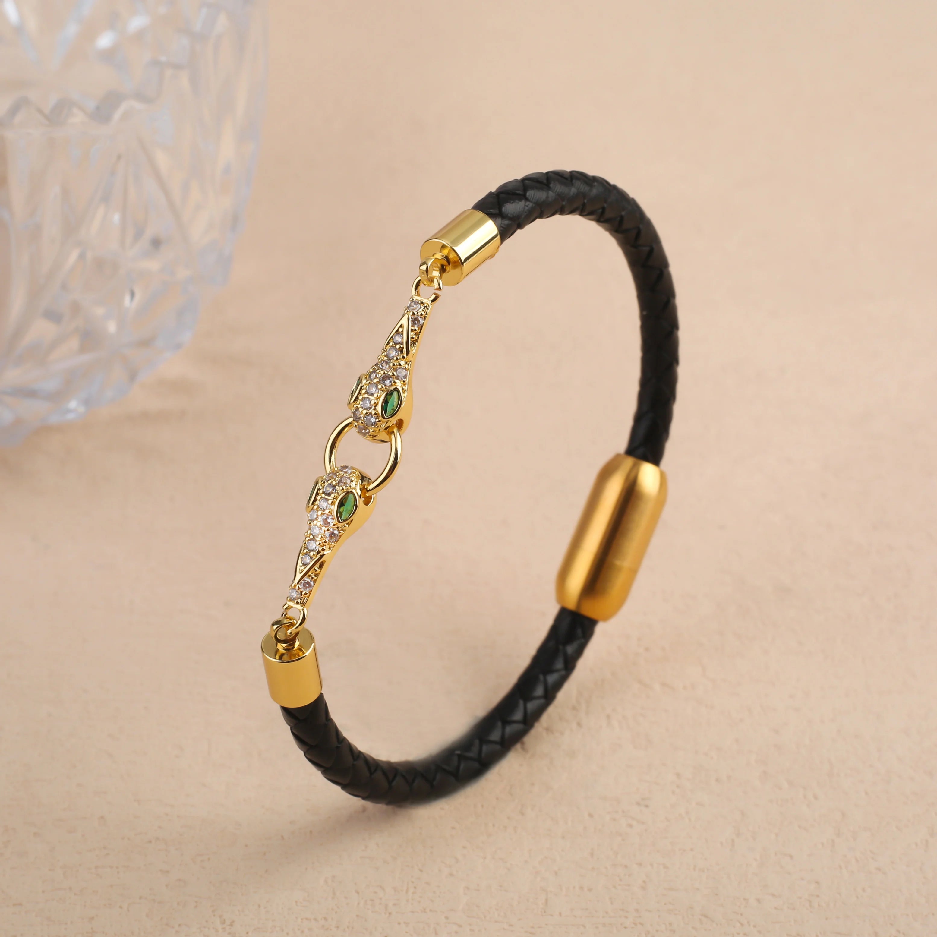 New Domineering Leopard Head Geometric Zircon Bracelet Stainless Steel Magnetic Clasp Bracelet Trendy For Men Women Jewelry Gift Qme