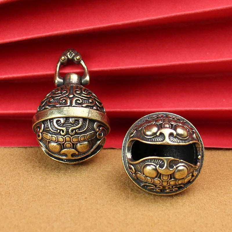 Small Pendant Men Women Vintage Brass Keychain Pure Copper Gluttonous Qme