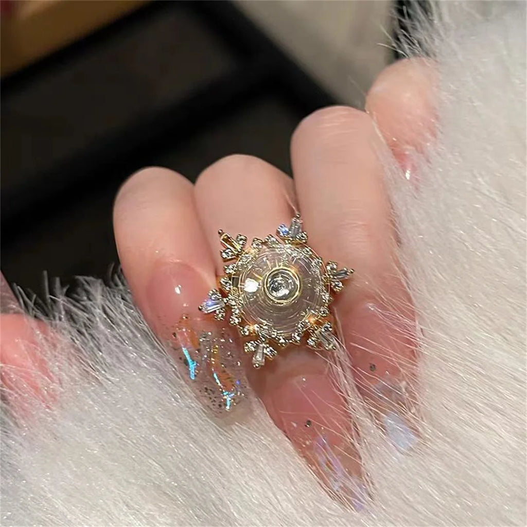 Fashion Luxury Crystal Snowflake Rings for Women Rotatable Anti Stress Anxiety Zircon Adjustable Ring Christmas Jewelry Gifts Qme