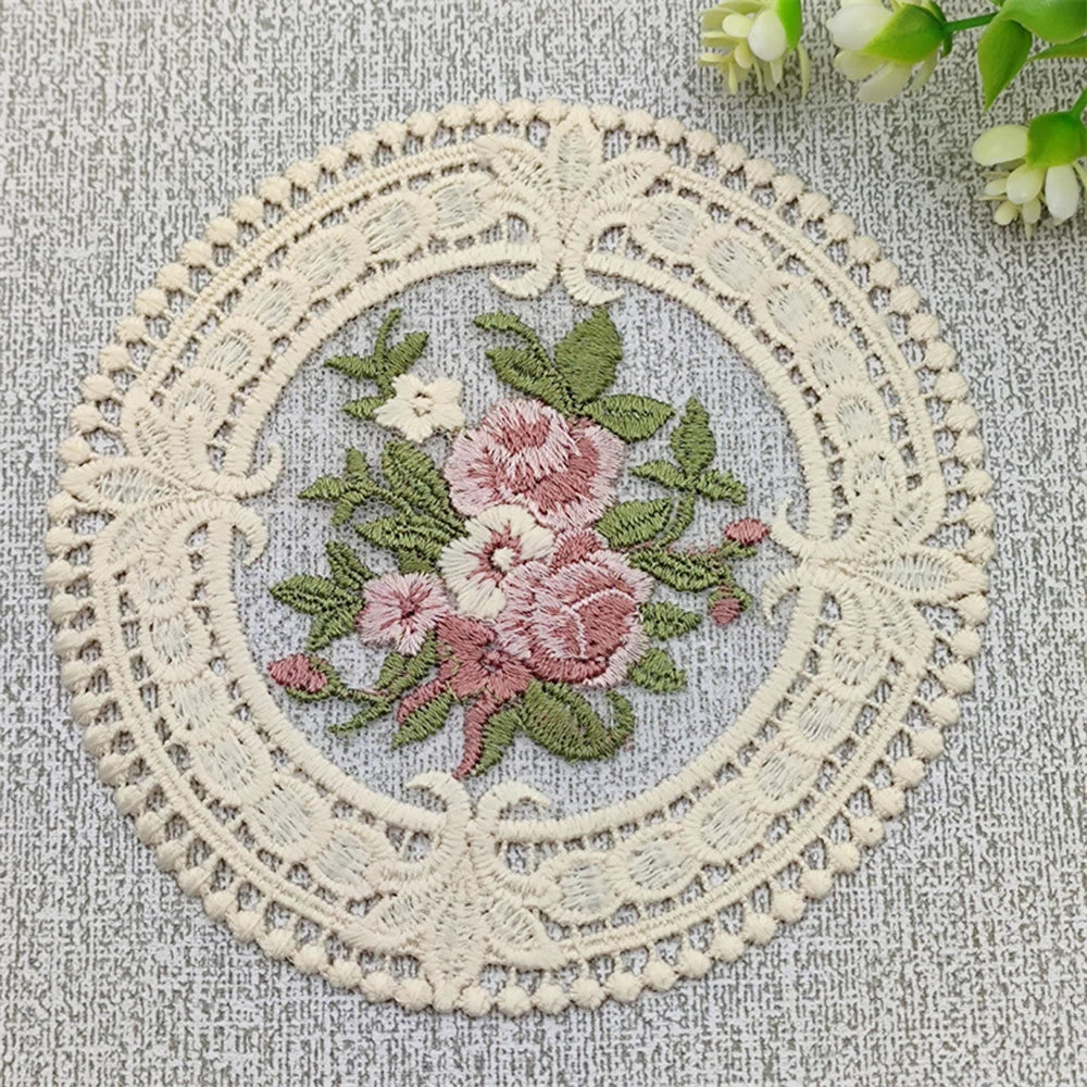 12cm Vintage Lace Coaster Placemat Embroidery Craft Bowls Coffee Cups Coaster European Style Fabric Anti-Scald Table Plate Mat Qme 12 x 12cm Apricot