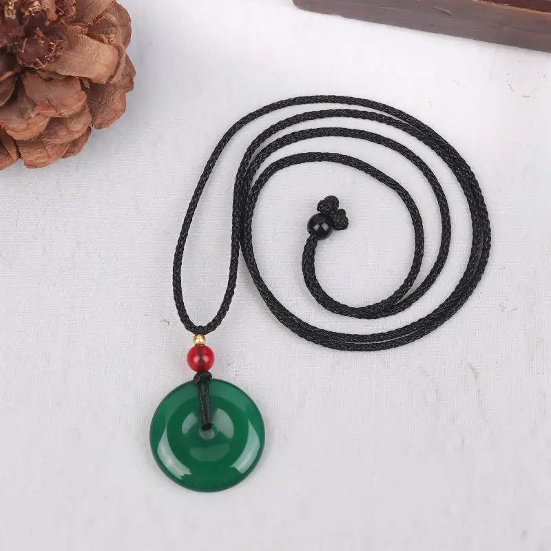 Natural Green Jade Donut Charm Necklace Ice Embellish Green Pendant Necklaces Simple Fashion Jewelry For Women Men Gifts Qme