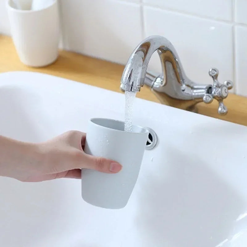 Simple Fresh Couple Brushing Cup Thickened Round Mouthwash Plastic Qme