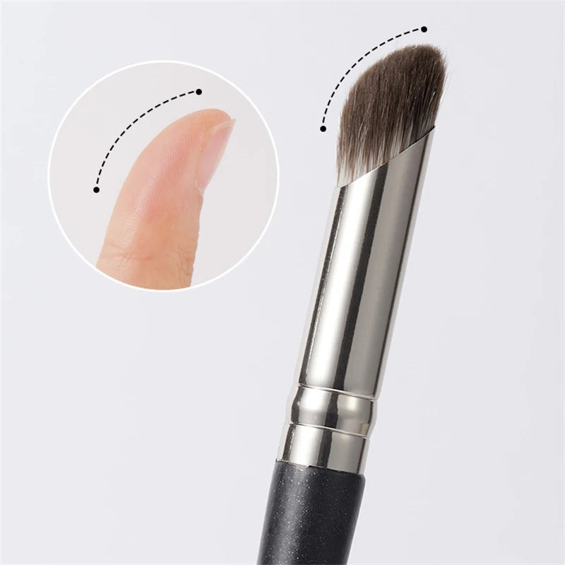 Concealer Makeup Brushes Precision Soft Fluffy Smudge Brush Cover Qme