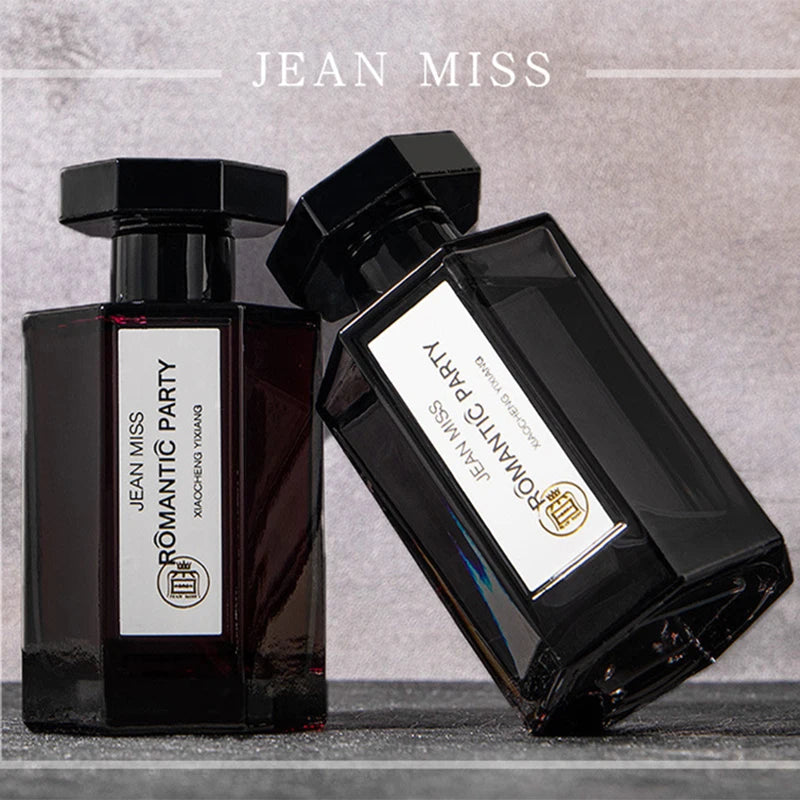 Unisex Eau De Toilette Features Elegant Captivating Woody Floral Qme