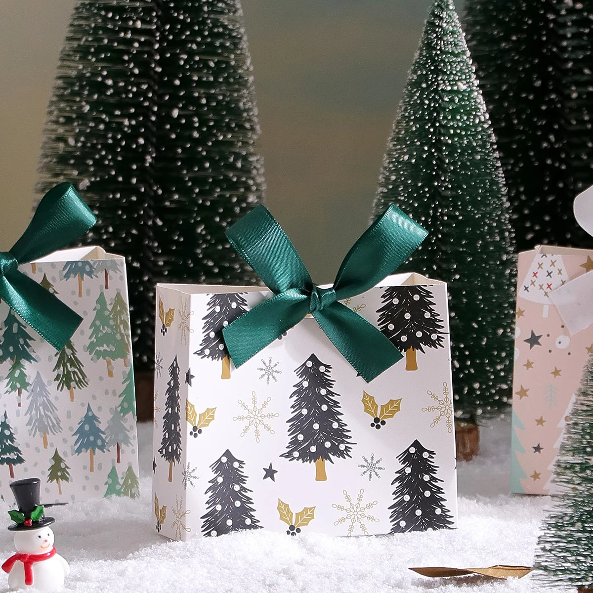 10-Pack Christmas Gift Boxes with Mini Holiday Gift Bags in Assorted Patterns for Candies, Chocolates and Small Gifts | Ideal Ch Qme
