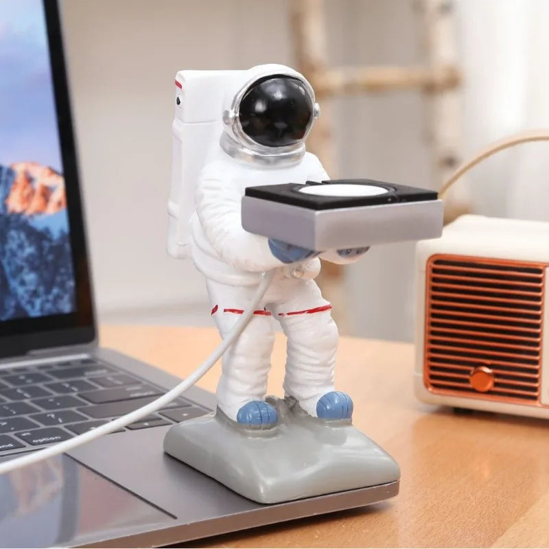 Astronaut-themed Magnetic Watch Charger Stand Apple Huawei Space Qme