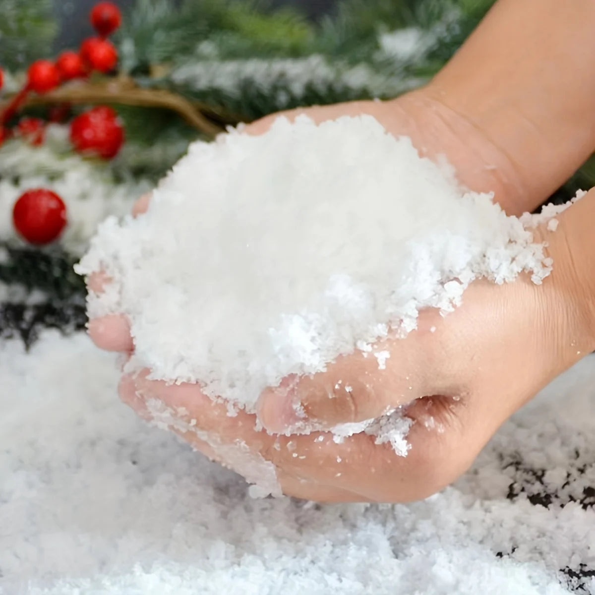 100g Artificial Snow Flakes, Fake Snow for Christmas Decor & Winter Crafts Qme