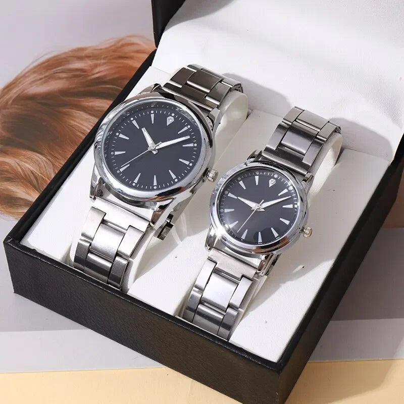 2 pçs moda casal relógios de luxo das mulheres dos homens simples banda aço relógios quartzo reloj mujer (sem caixa) Qme silver