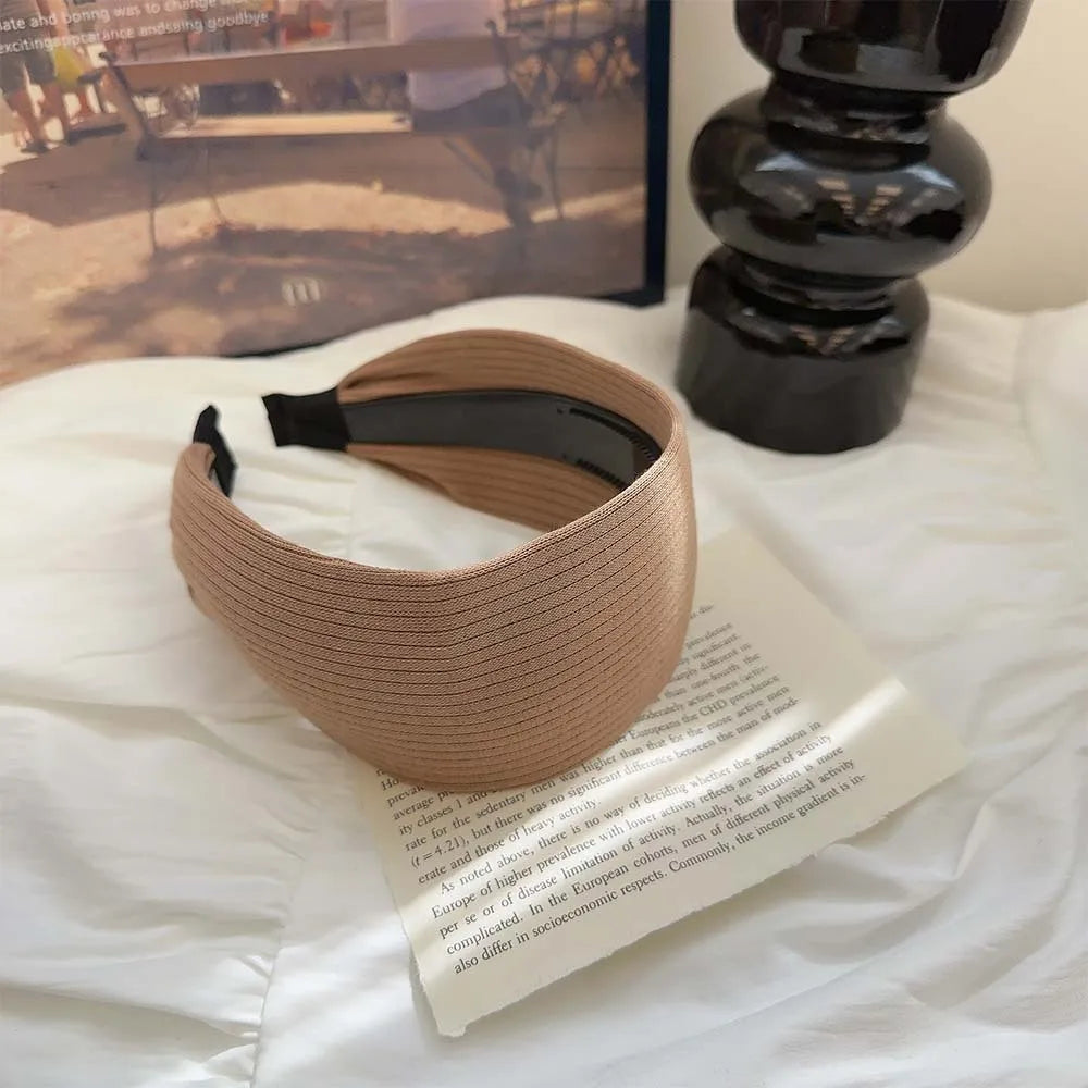 Daily Essential Wide Hairband Crown Slip-resistant Comfortable Broad Qme Beige