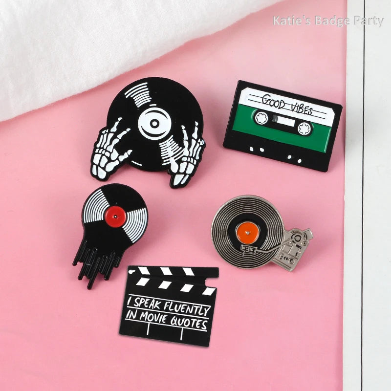 Punk Music Lovers Enamel Pin Good Vibes Tape DJ Vinyl Record Player Badge Brooch Lapel Pins Jeans Shirt Jewelry Gifts Wholesale Qme